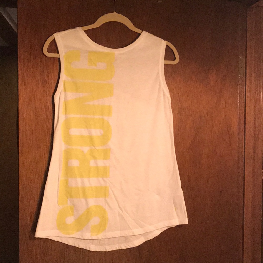 Muscle tee